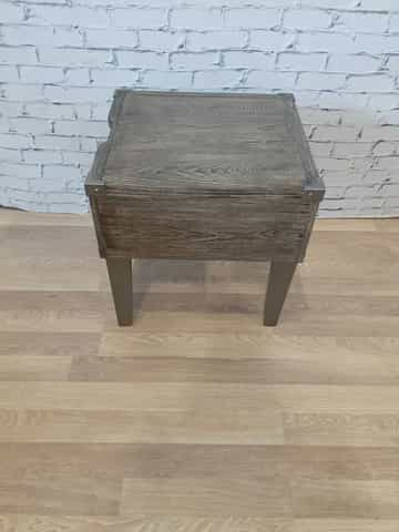 Chazney Rectangle End Table - Gallery Image 8